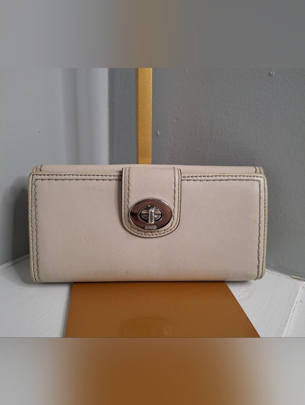 Coach Turnlock Slim Envelope Ivory Leather Wallet